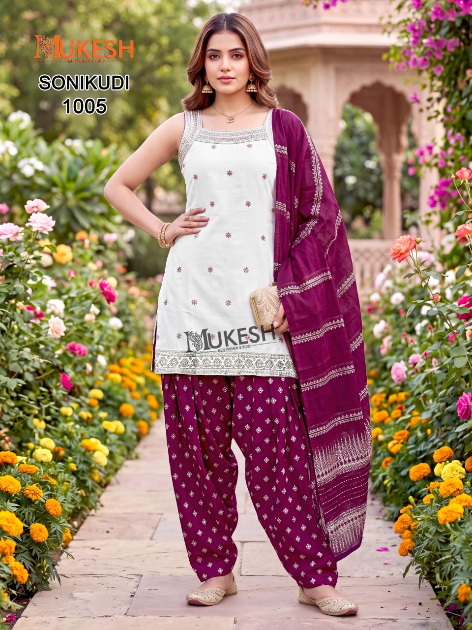 Mukesh Sonikudi catalog bangalore chickpet wholesale readymade kurti market