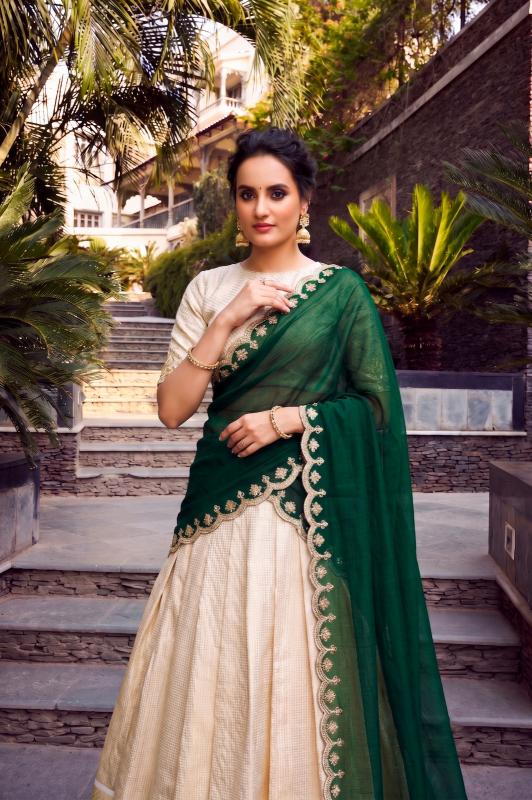 Sabella Jacquard catalog lehenga choli wholesale shop in aminabad lucknow