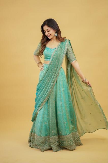 Sabella Mayuri catalog wedding lehenga wholesale surat