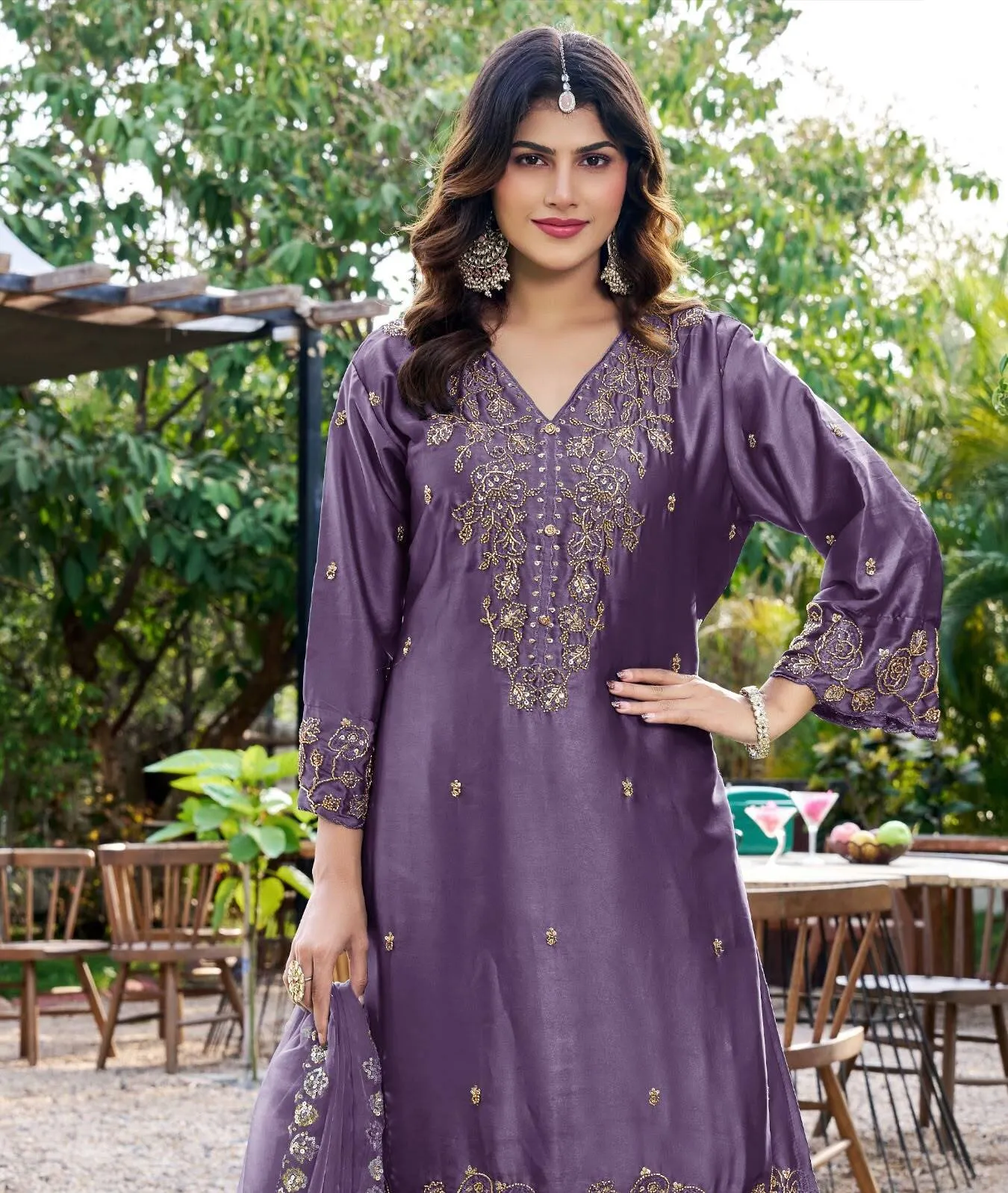 Bilqis B 288 A TO D catalog pakistani wholesale suits franchises