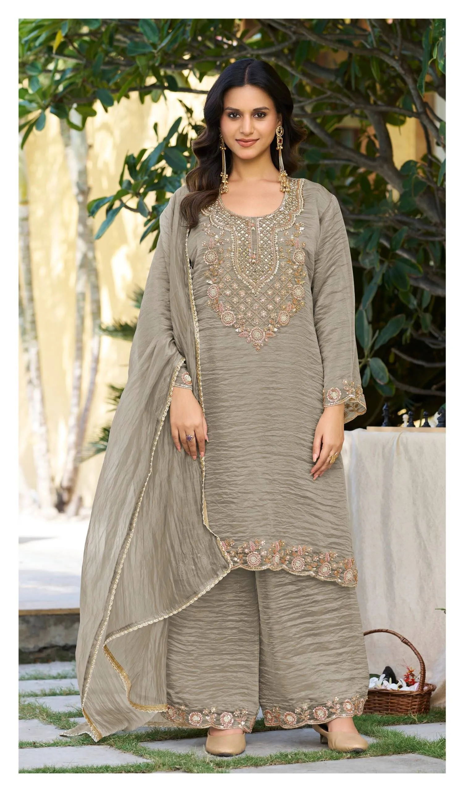 Deepsy 3583 catalog wholesale pakistani salwar suits