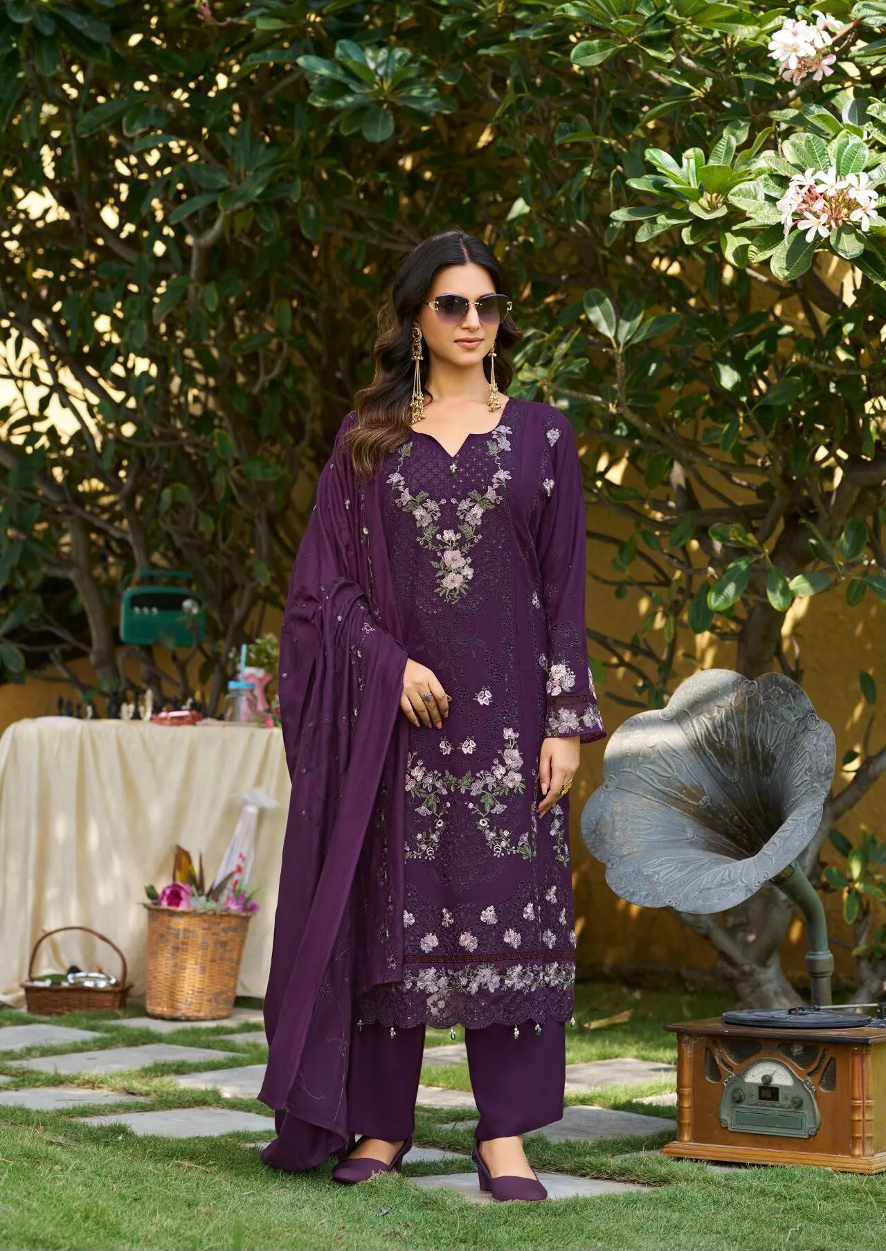 Deepsy Elaf Premium D 2001 to 2004 catalog replica pakistani suits in india wholesale