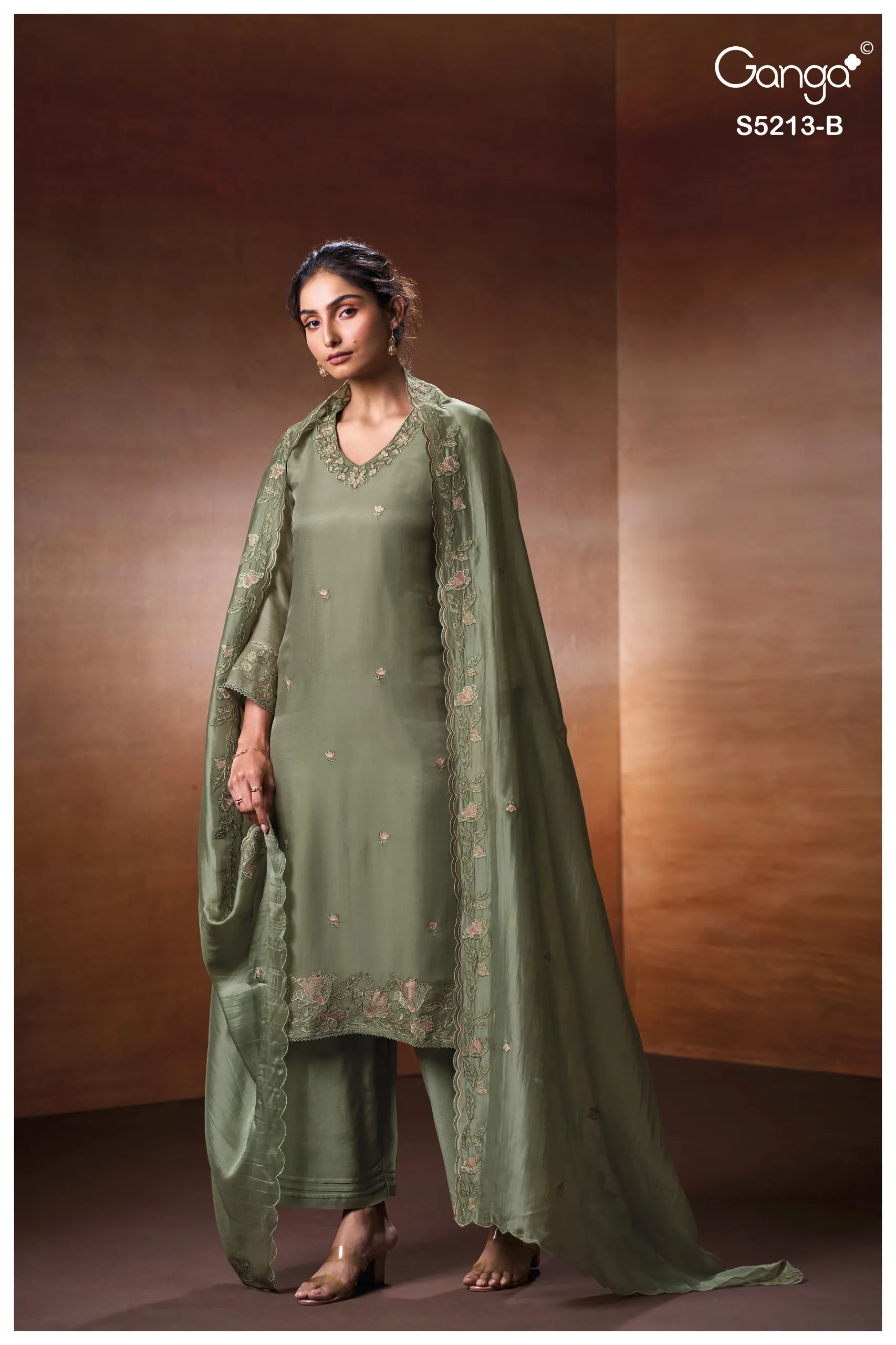 Ganga Binaesa 5213 catalog wholesale salwar kameez pakistani